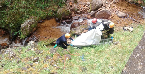 Hallan cuerpo sin vida en alto grado de descomposición en vía de Buesaco, norte de Nariño.